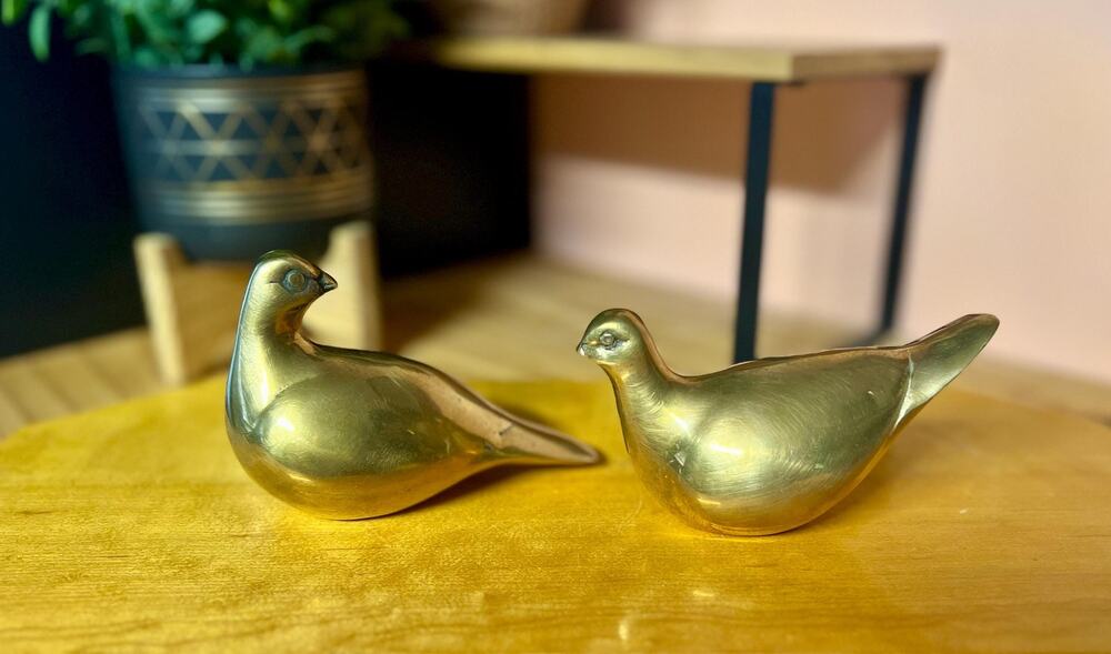 Vintage Solid Brass Doves Figurine Pair Mid Century Modern Lovebirds Decor